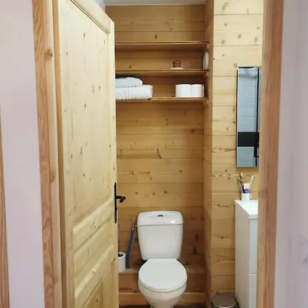 Apartment Appart Vue Vallee, 2 Chambres, 6 Couchages, Pied Du Telesiege Et Des Departs De Randonnees *